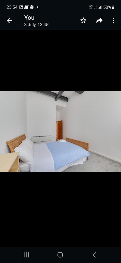Princess Street Apartment *